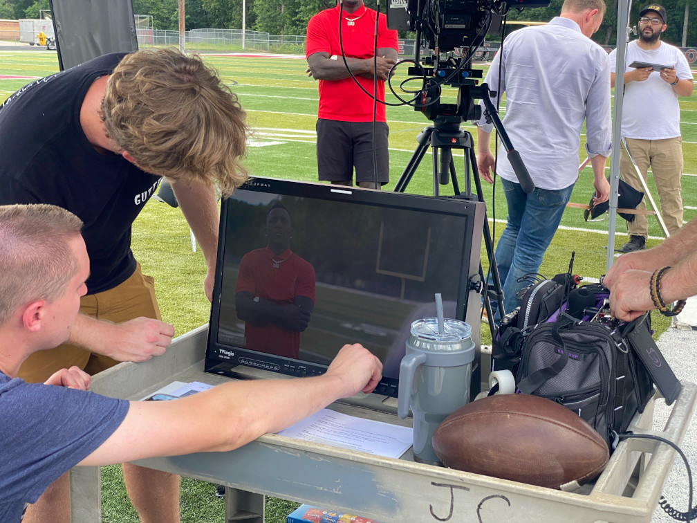 Behind the scenes of Thomas Davis in Kidney Stone Commercial